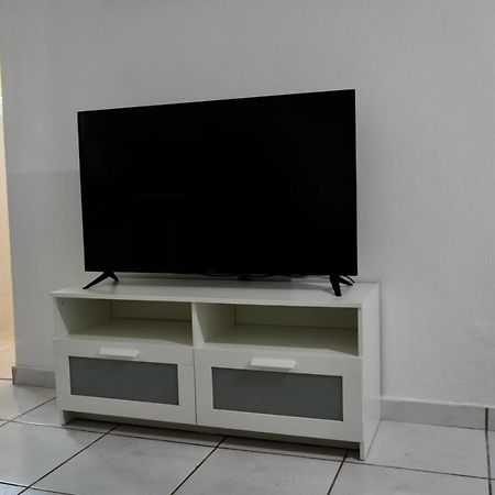 All You Need Studios Walking Distance To Beach Isla Verde San Juan Zewnętrze zdjęcie